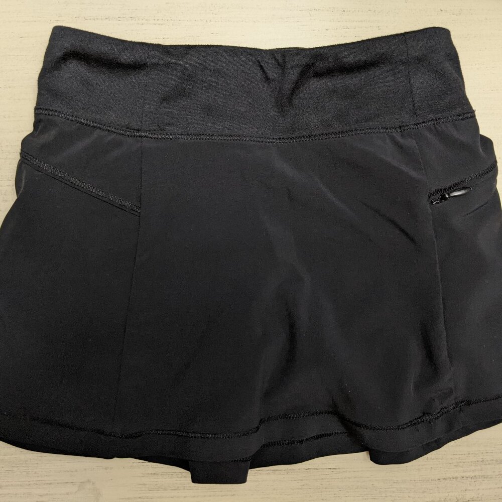 Girl’s Size XS 4/5 Black Stretch Athletic Skort Skirt All in Motion